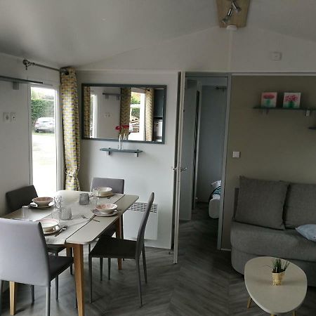Bungalow 3Ch 2Sdb 8 Pers. Les Mathes Luaran gambar