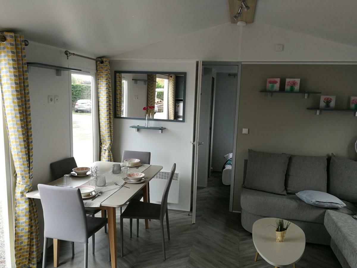 Bungalow 3Ch 2Sdb 8 Pers. Les Mathes Luaran gambar